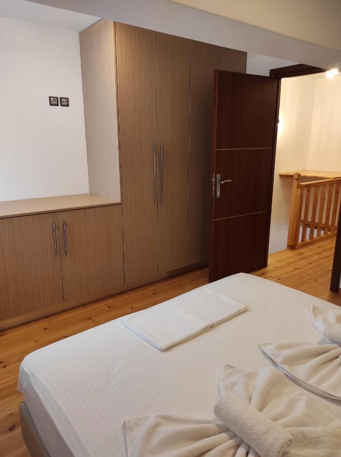 Astradeni Luxury Apartments Kratir Paloi Bagian luar foto